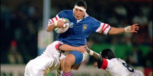 1582431_3_0fd6_le-troisieme-ligne-francais-abdelatif-benazzi